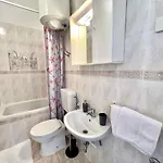 In 44015 Apartment Crikvenica