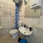 In 44015 Apartment