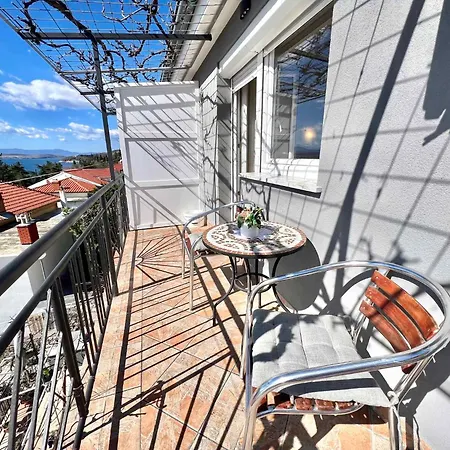 Appartement In 44015